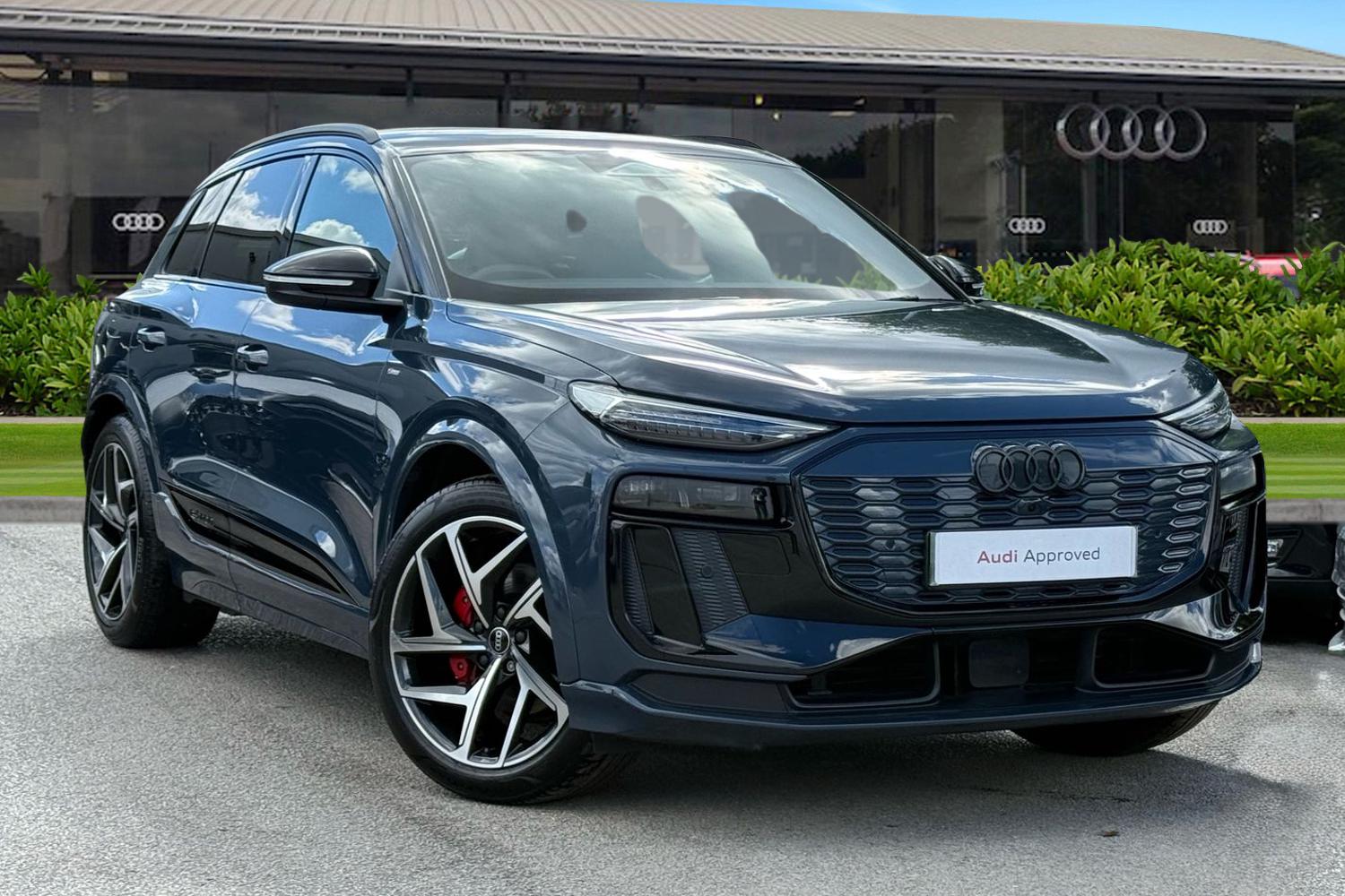 Main listing image - Audi Q6