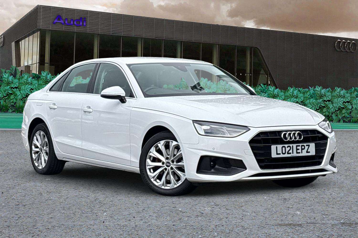 Main listing image - Audi A4