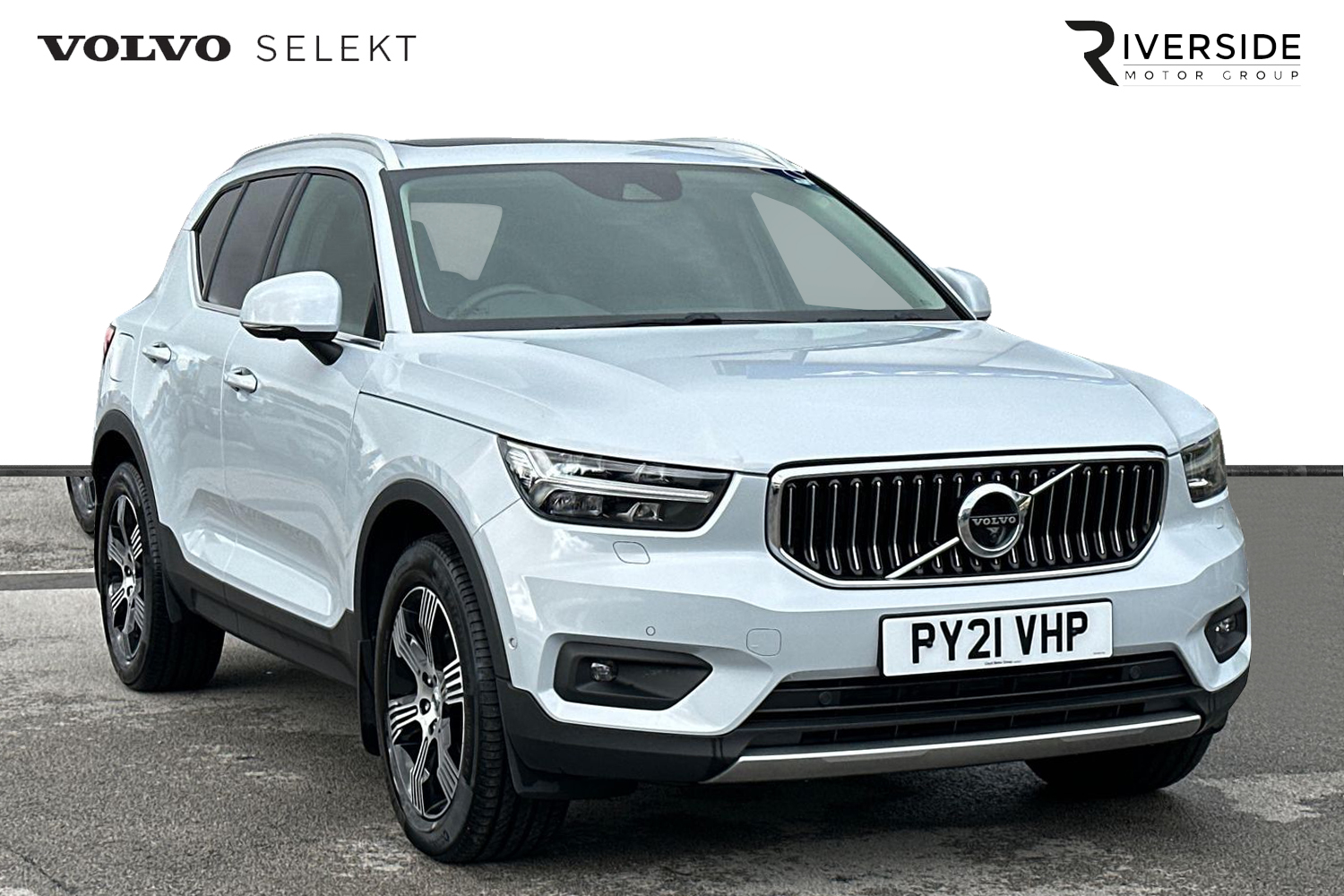 Main listing image - Volvo XC40