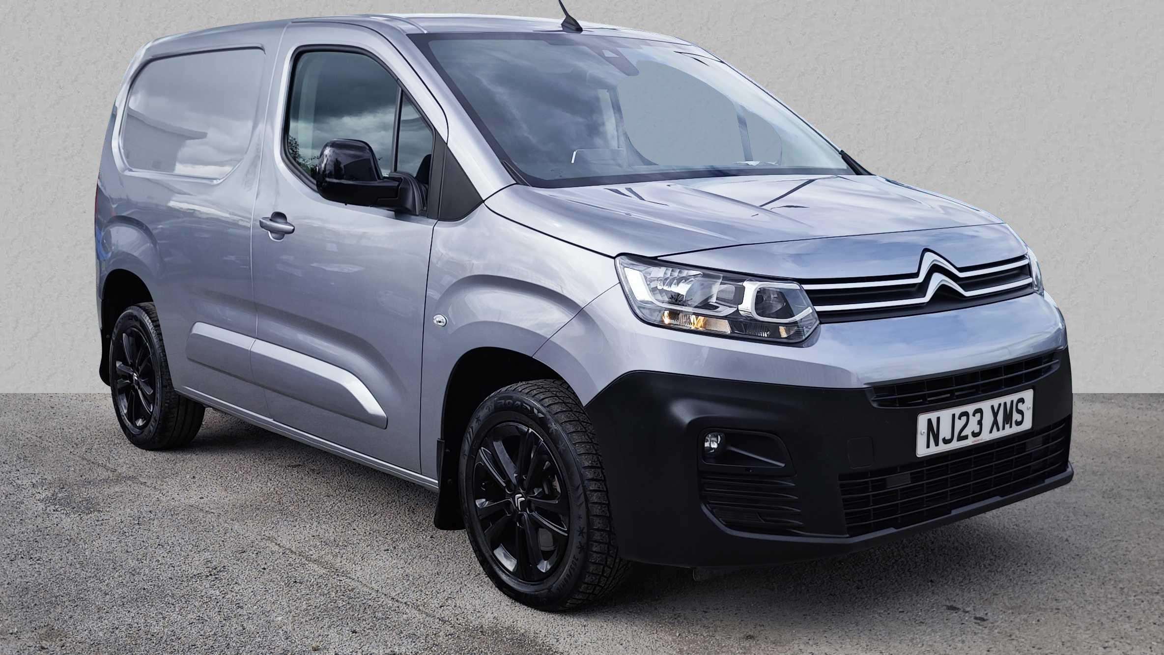 Main listing image - Citroen Berlingo Van