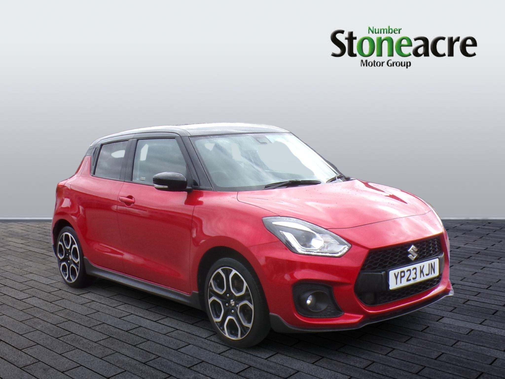 Main listing image - Suzuki Swift Sport