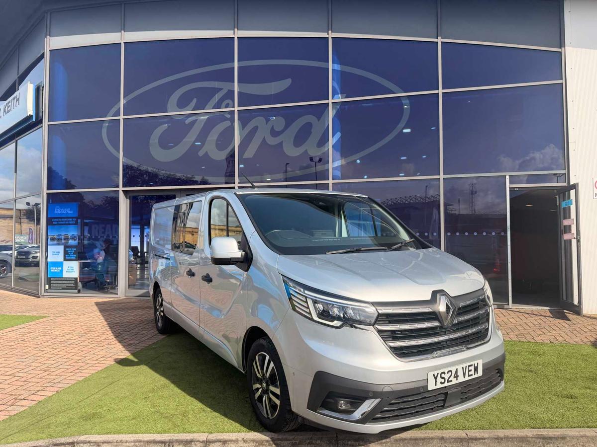 Main listing image - Renault Trafic