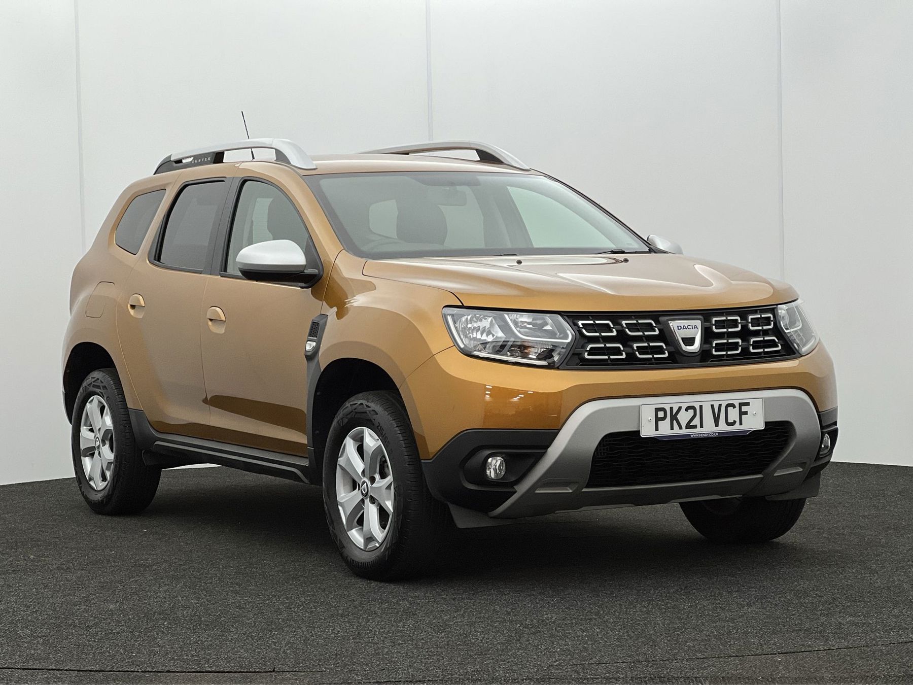 Main listing image - Dacia Duster