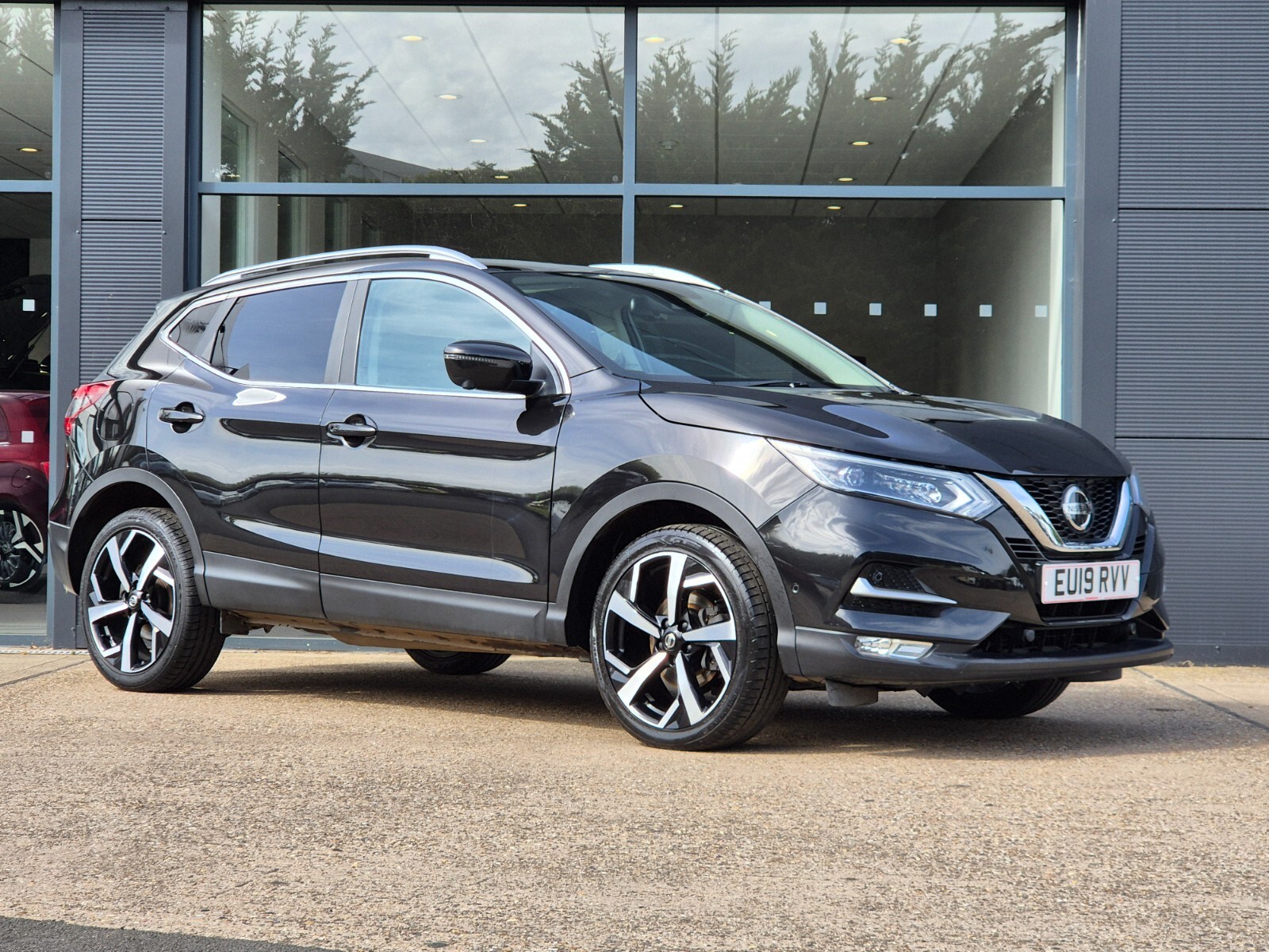 Main listing image - Nissan Qashqai