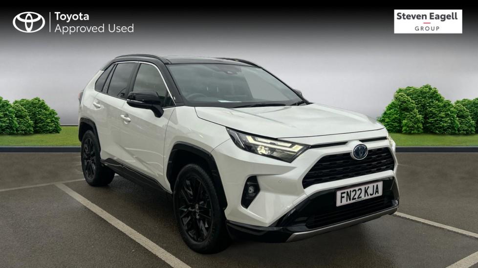 Main listing image - Toyota RAV4