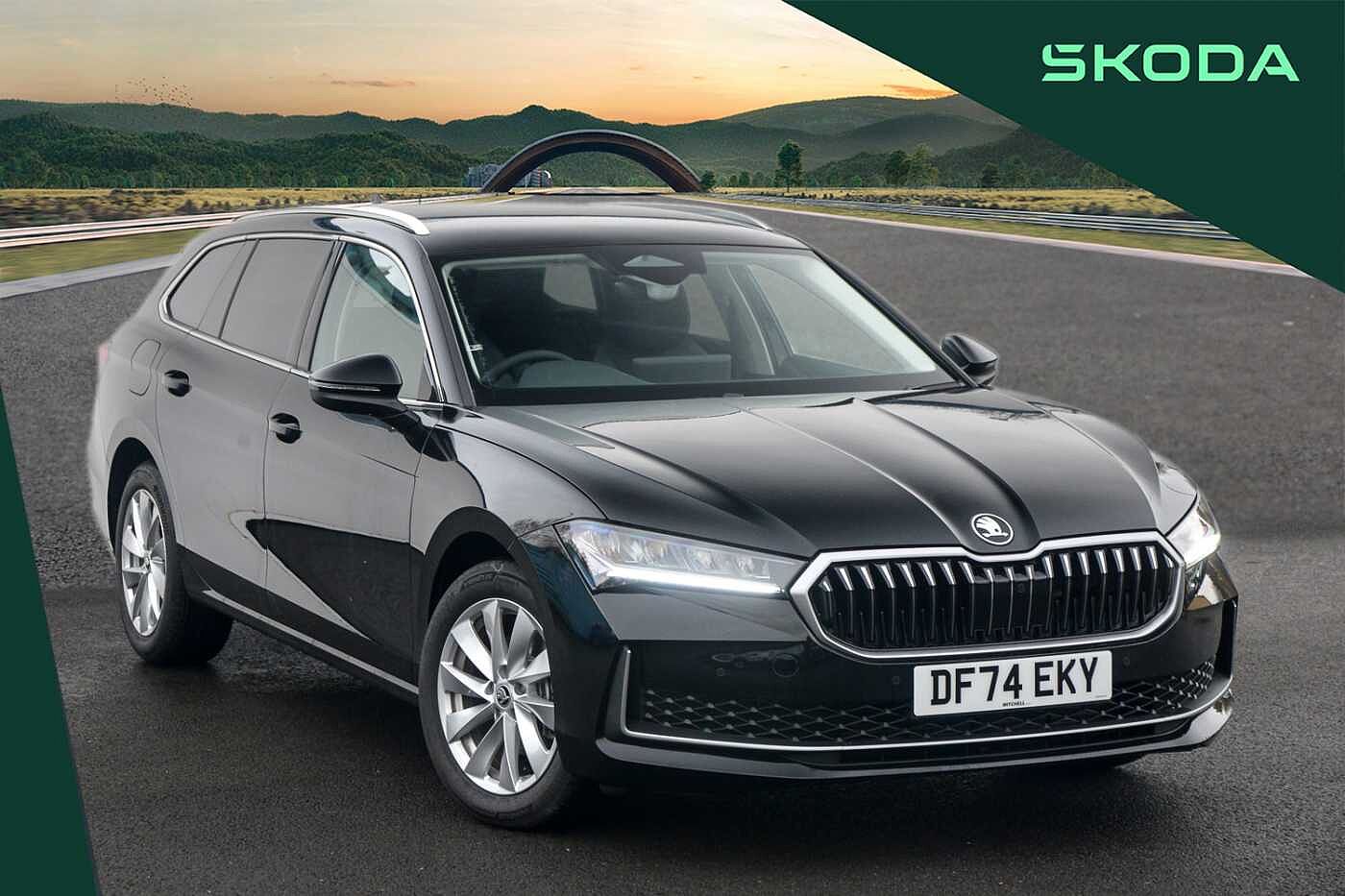 Main listing image - Skoda Superb Estate