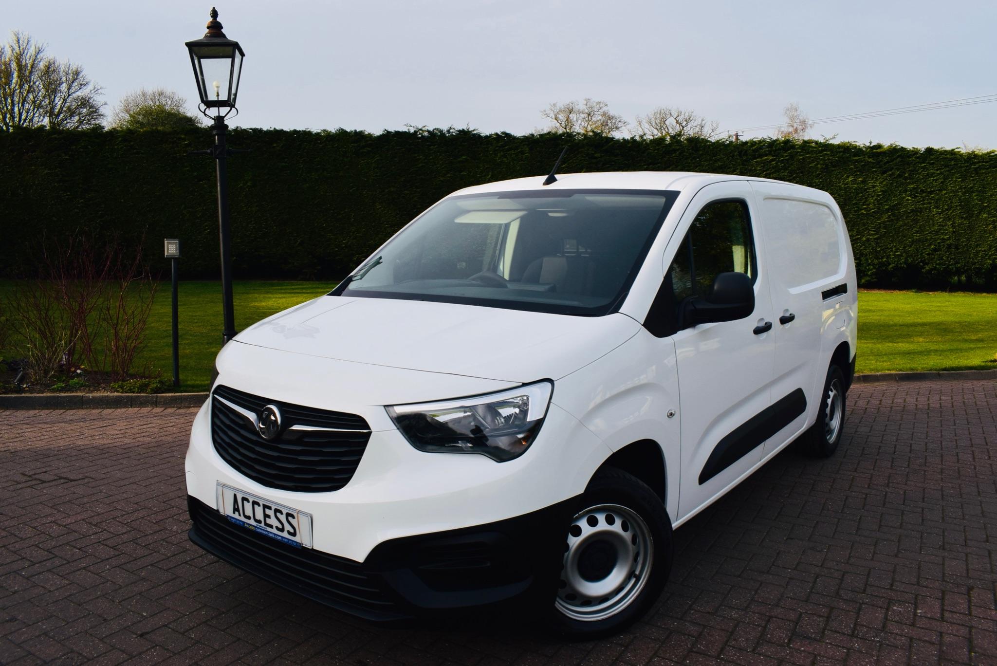 Main listing image - Vauxhall Combo Cargo