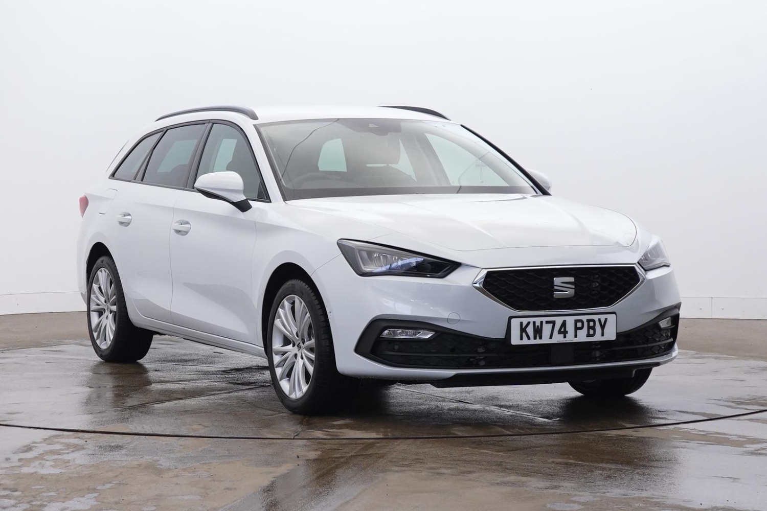 Main listing image - SEAT Leon Estate