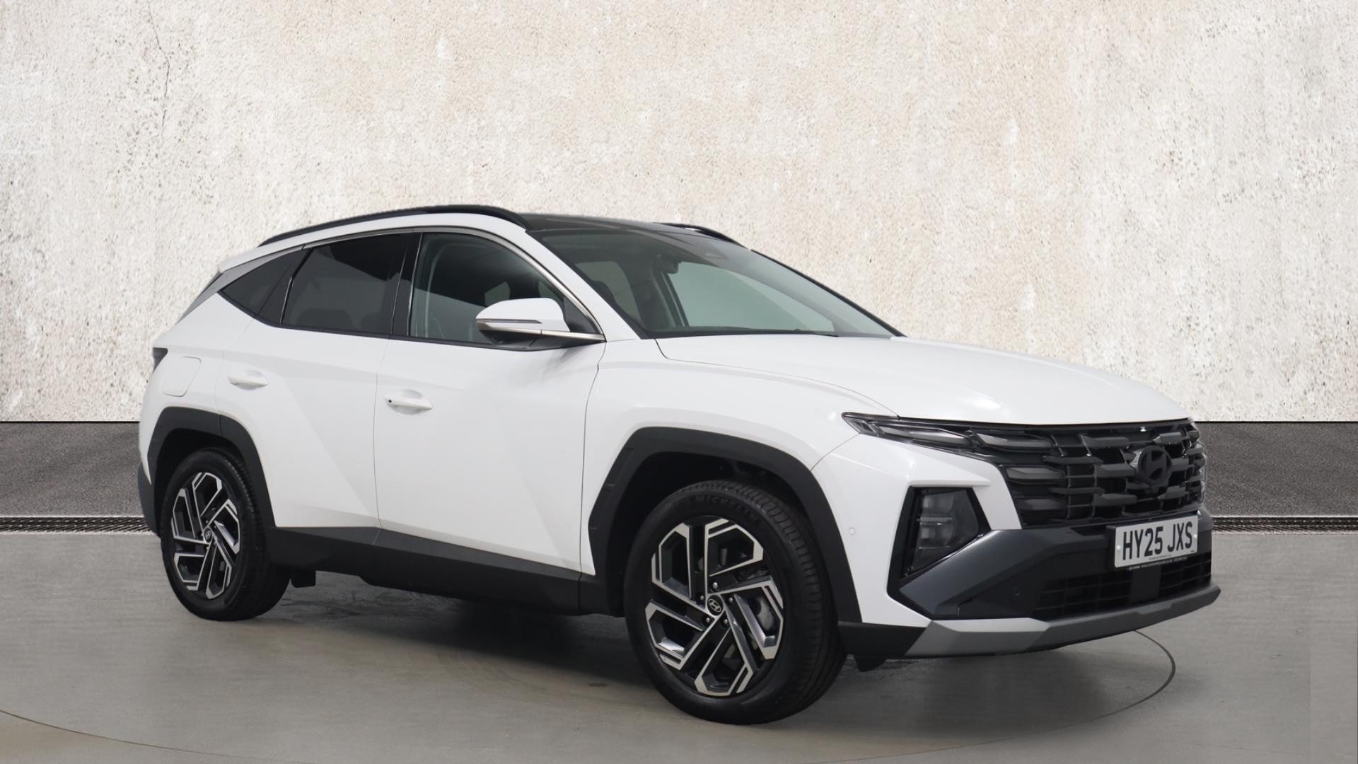 Main listing image - Hyundai Tucson