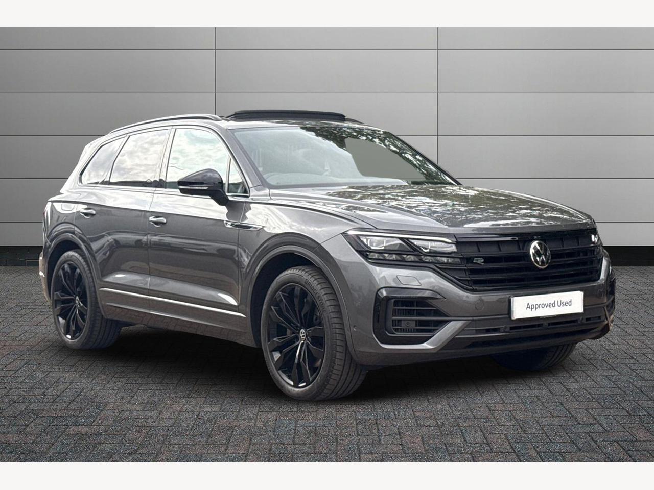 Main listing image - Volkswagen Touareg