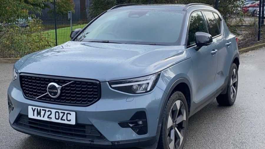 Main listing image - Volvo XC40