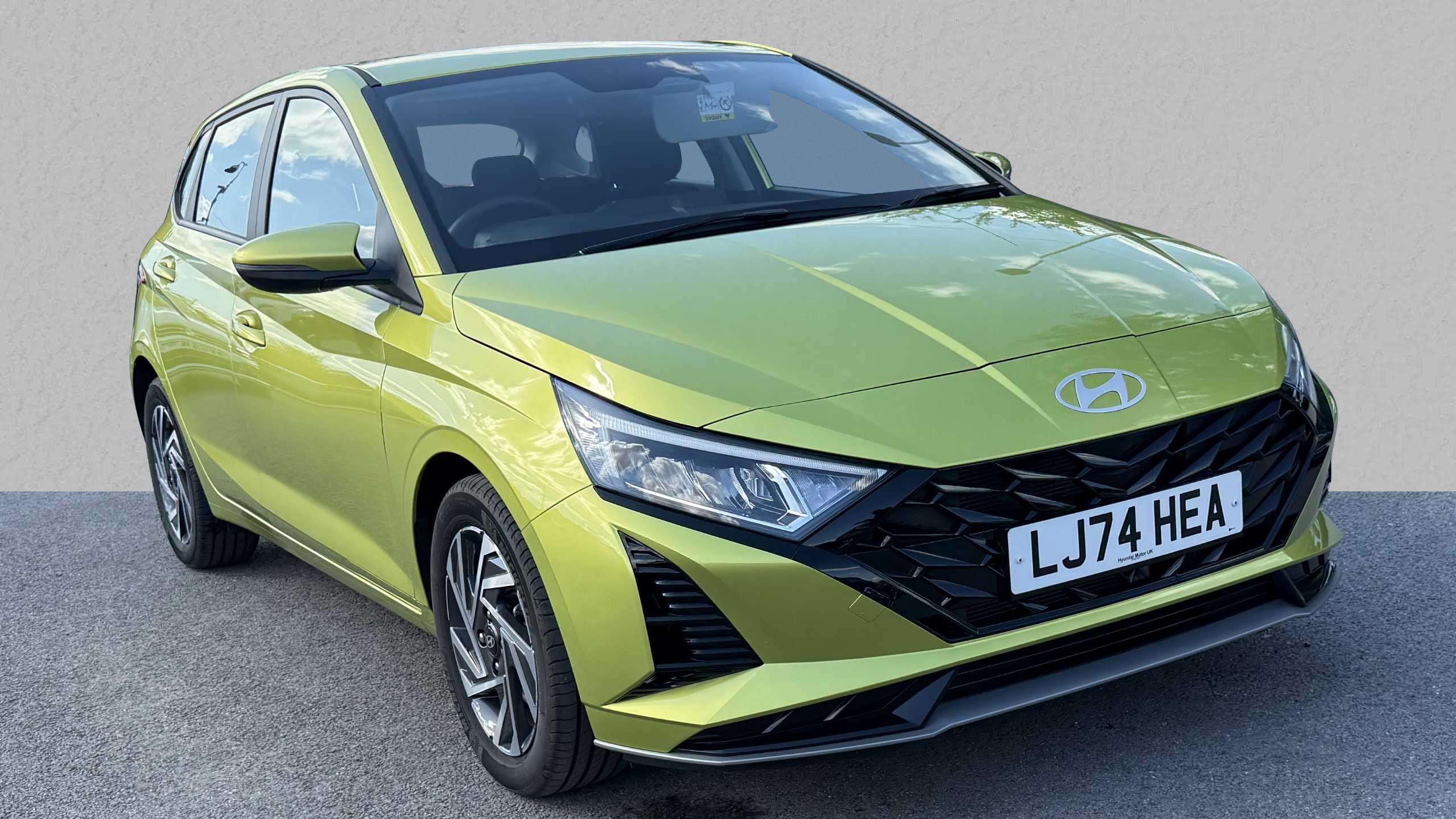 Main listing image - Hyundai i20