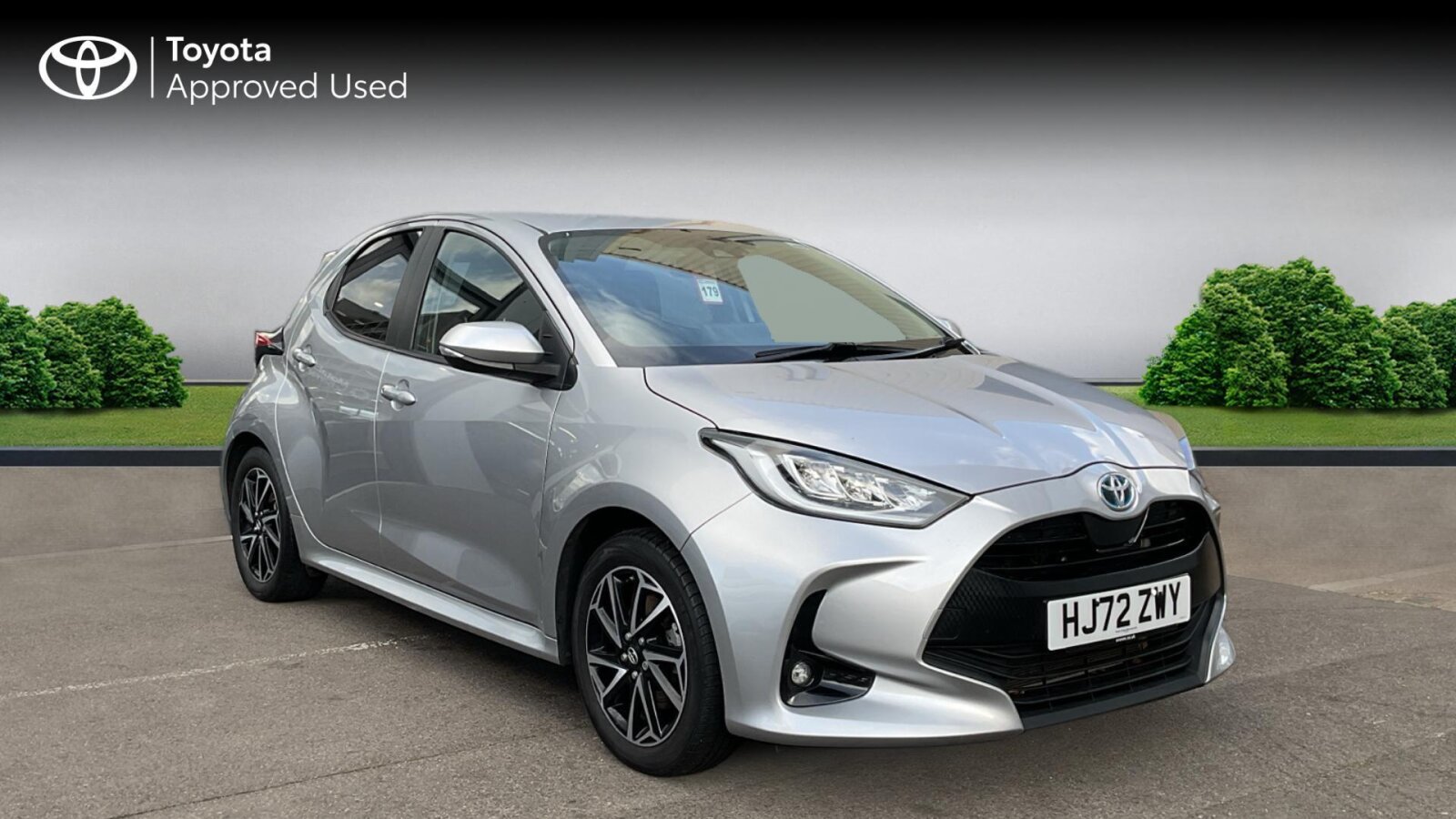 Main listing image - Toyota Yaris