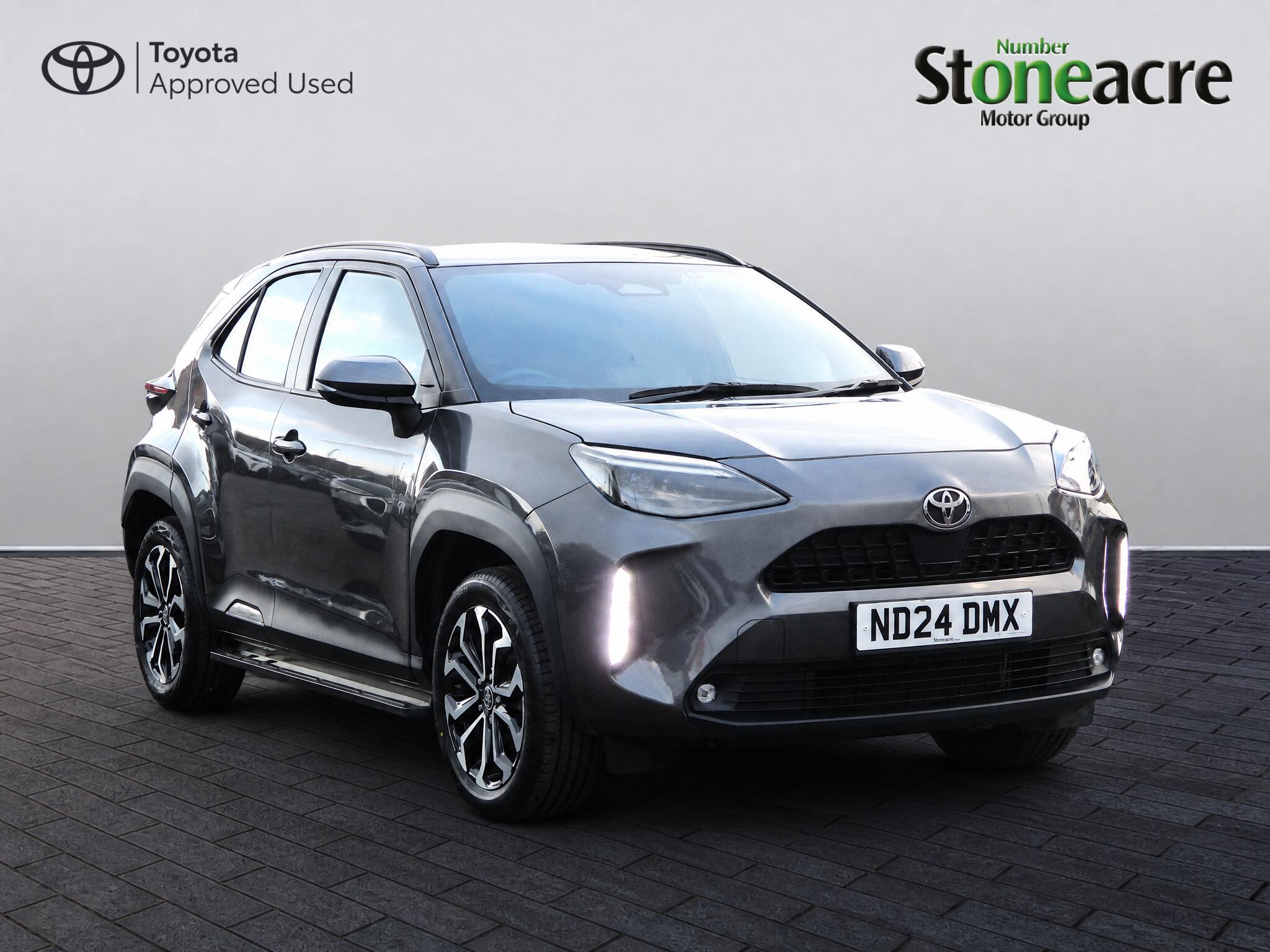 Main listing image - Toyota Yaris Cross