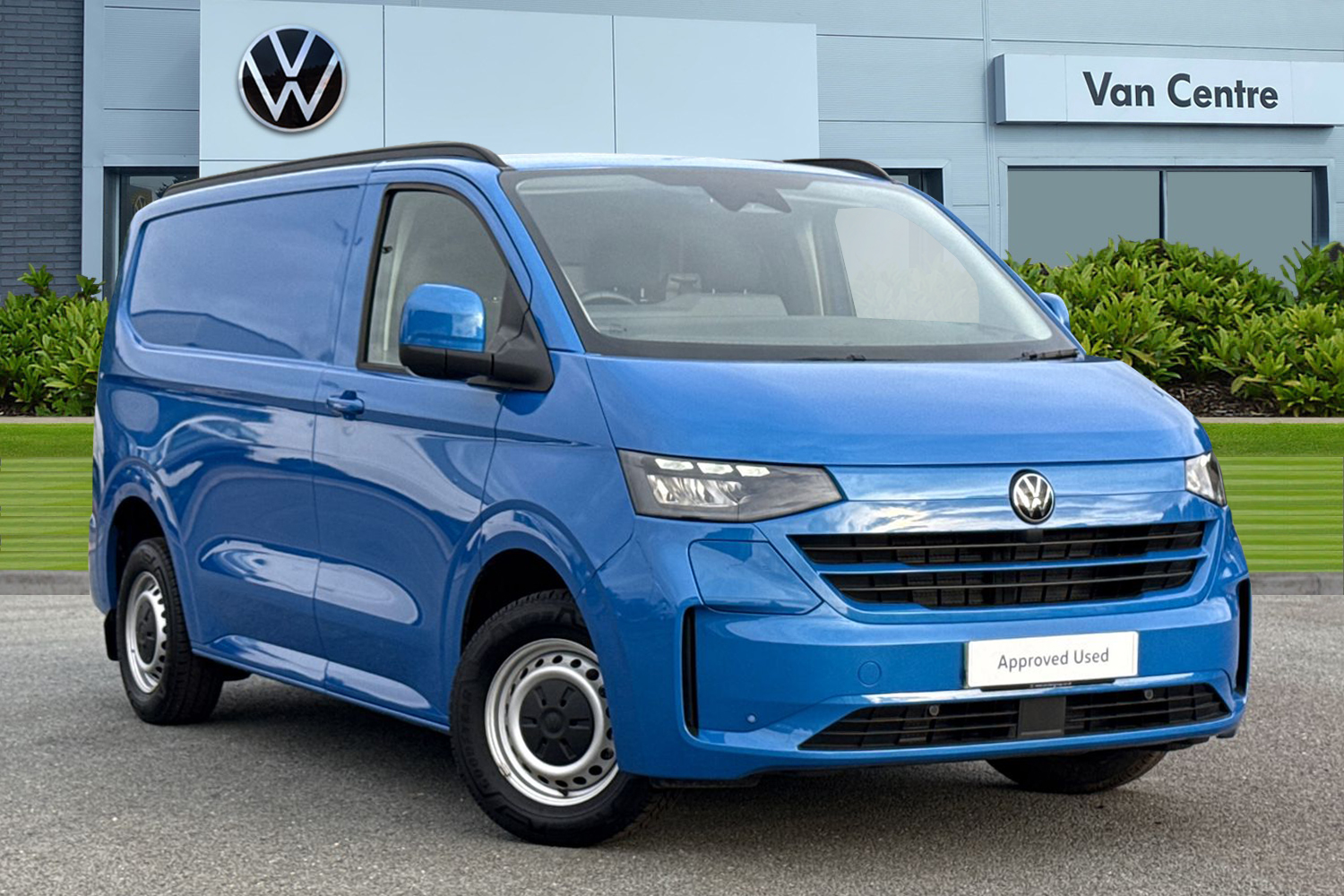 Main listing image - Volkswagen Transporter