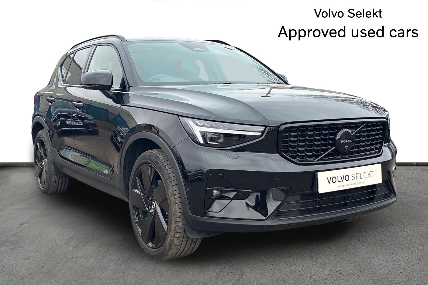 Main listing image - Volvo XC40