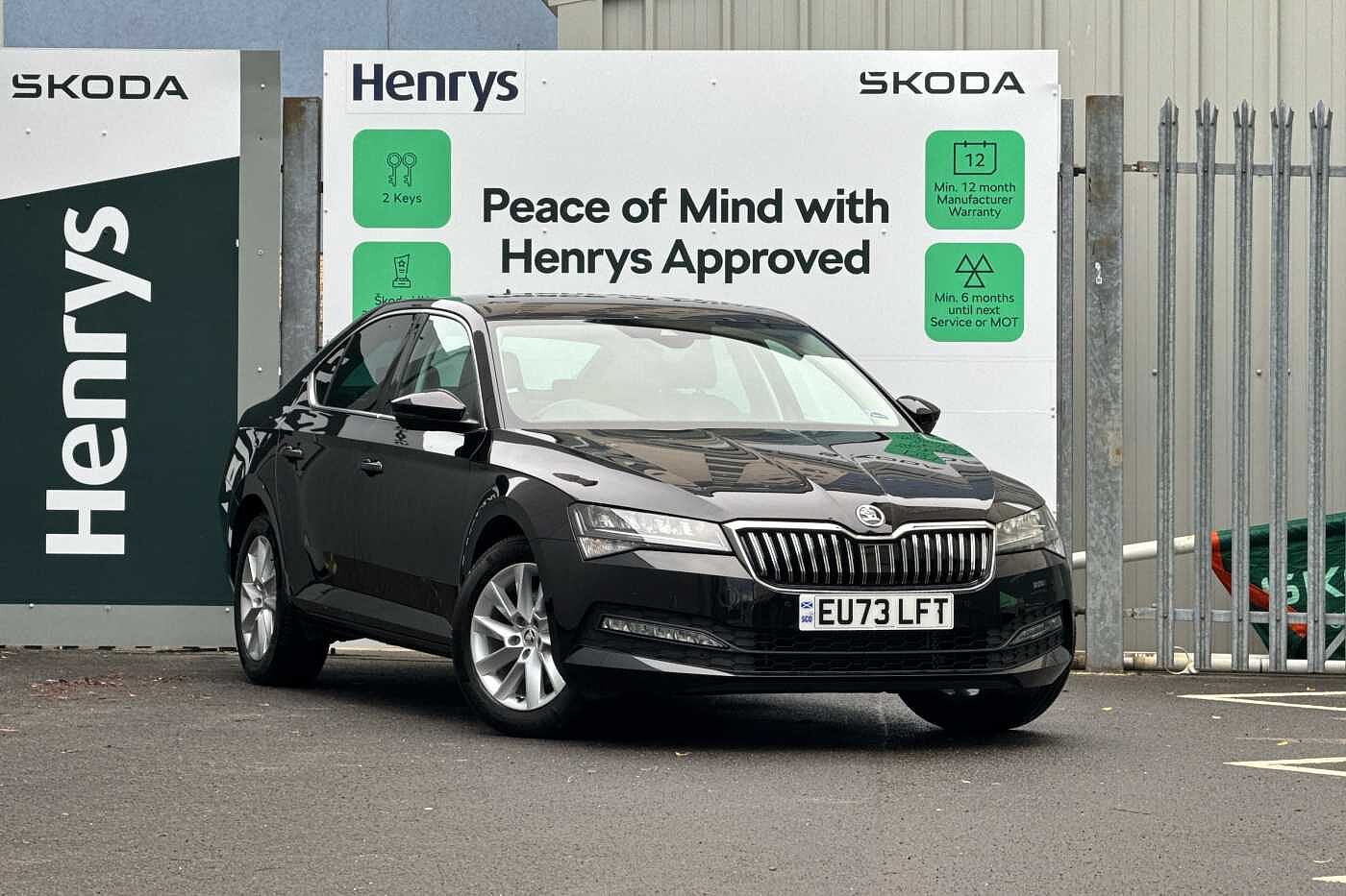 Main listing image - Skoda Superb