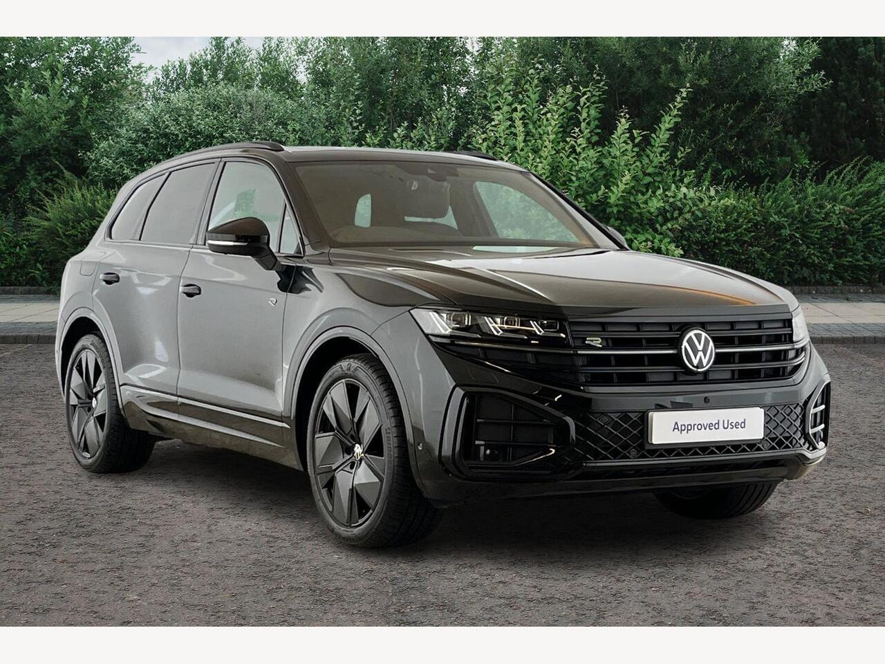 Main listing image - Volkswagen Touareg