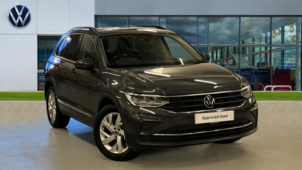 Main listing image - Volkswagen Tiguan