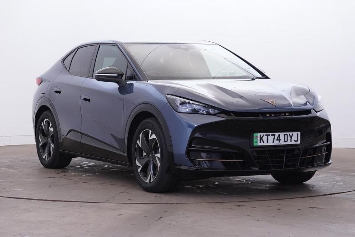 Main listing image - Cupra Tavascan
