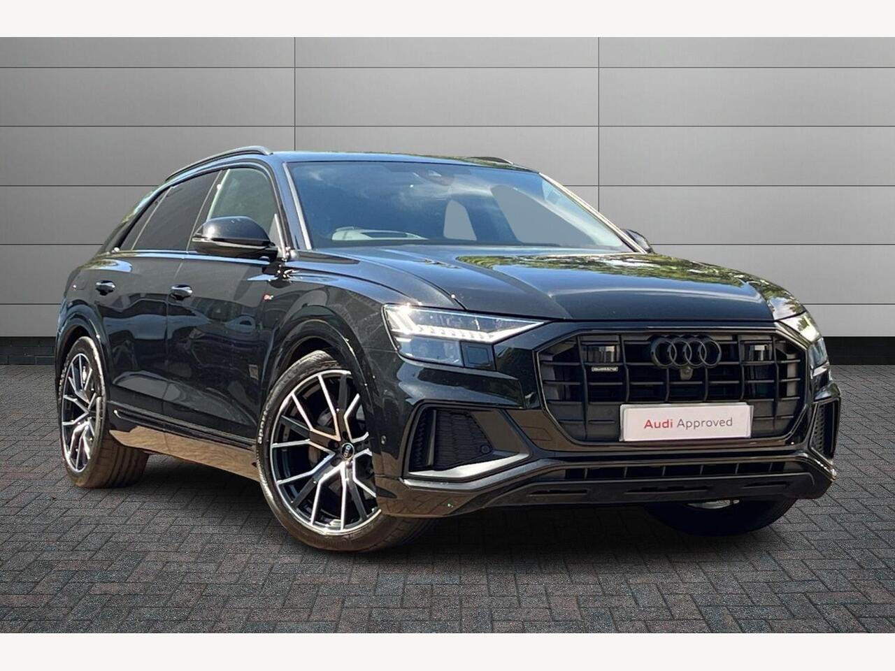 Main listing image - Audi Q8