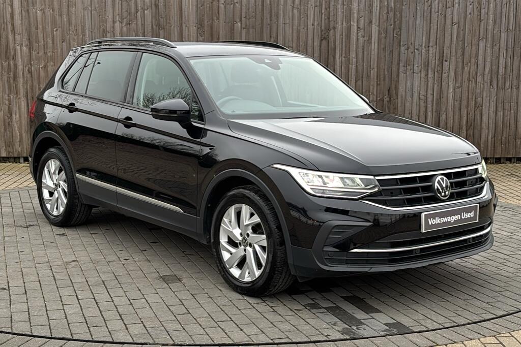 Main listing image - Volkswagen Tiguan