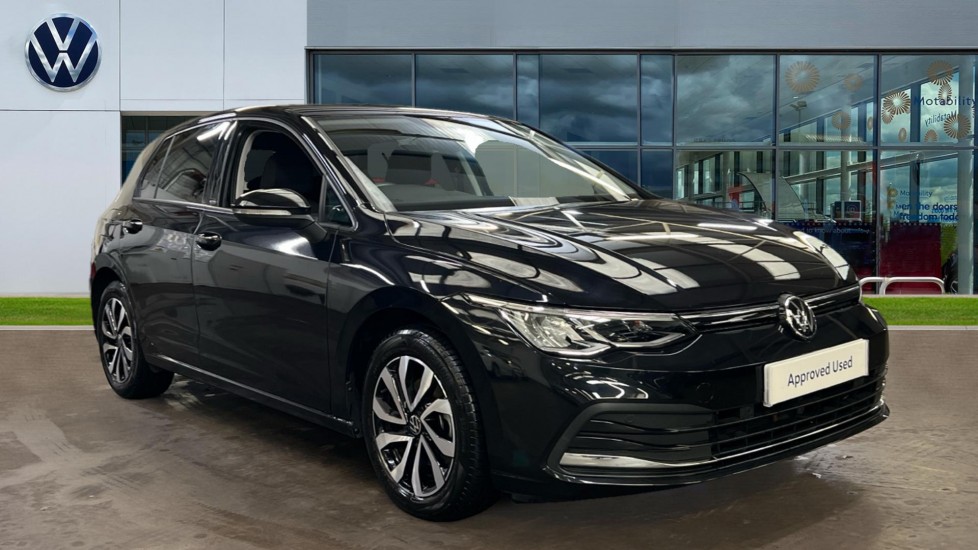 Main listing image - Volkswagen Golf
