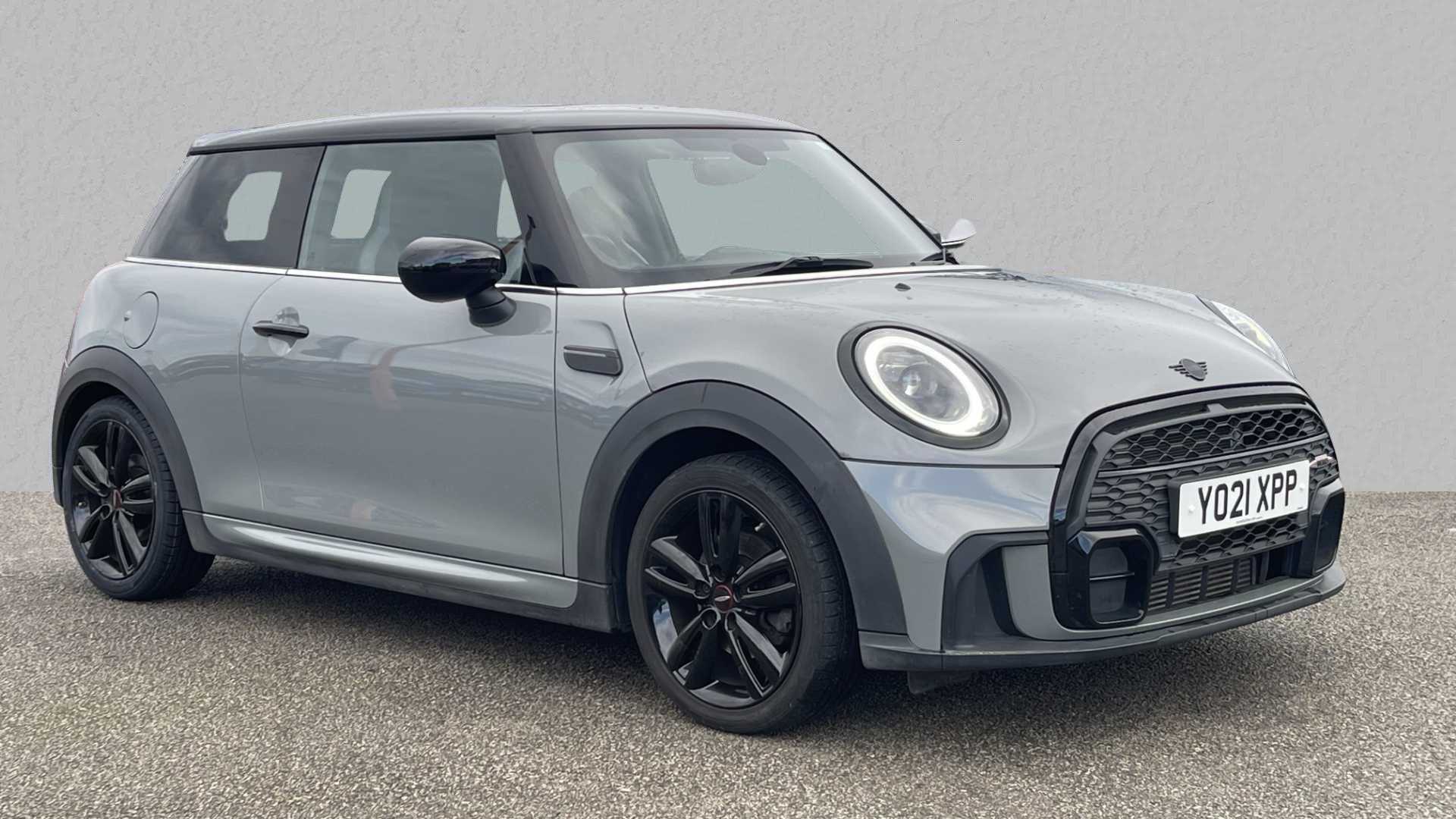 Main listing image - MINI Hatchback