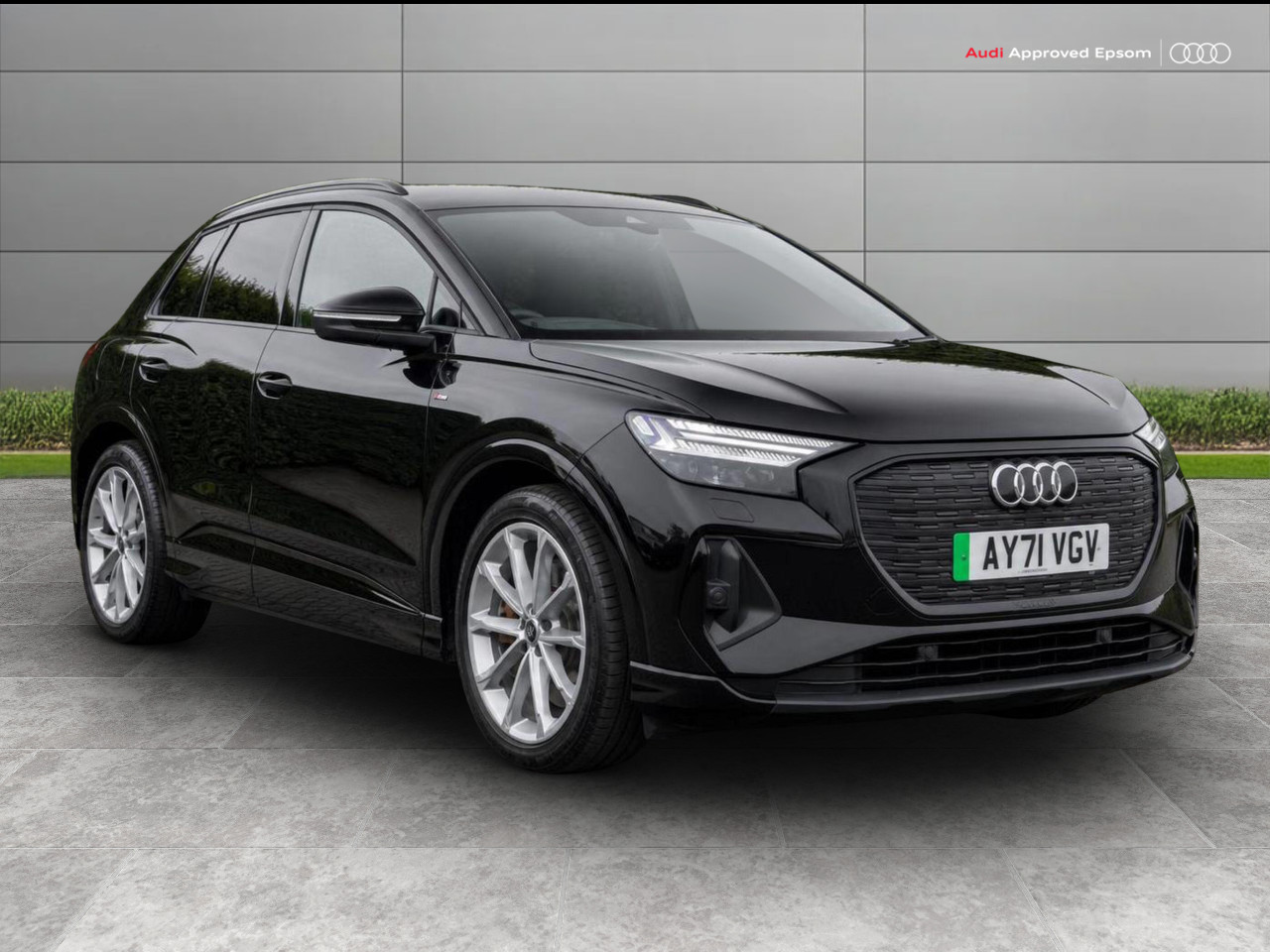 Main listing image - Audi Q4