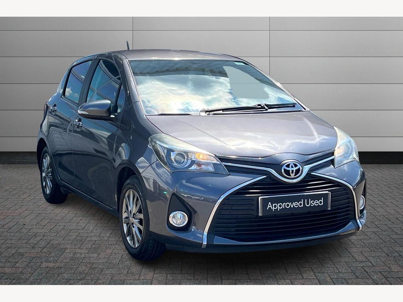 Main listing image - Toyota Yaris