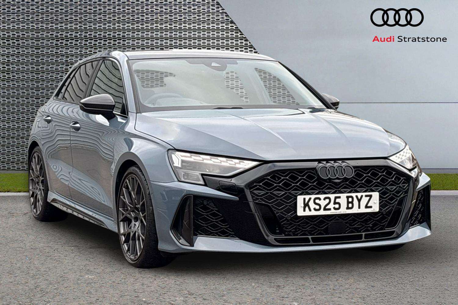 Main listing image - Audi RS3