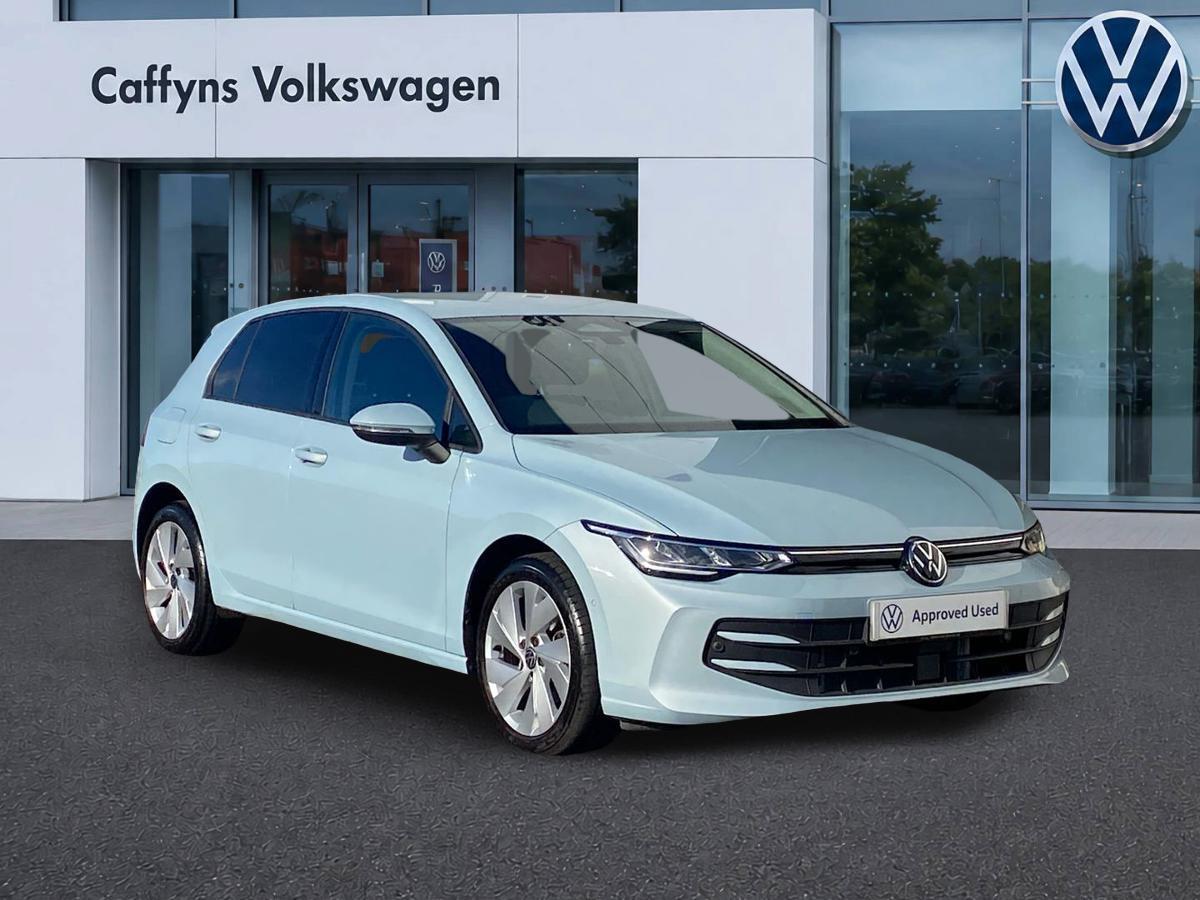 Main listing image - Volkswagen Golf