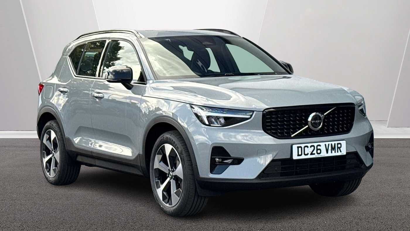 Main listing image - Volvo XC40