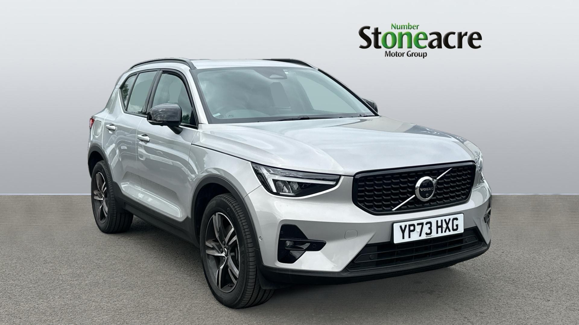 Main listing image - Volvo XC40