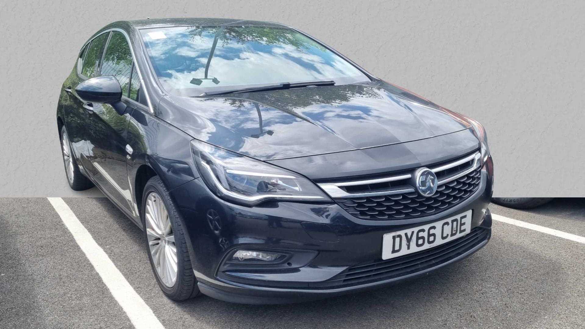 Main listing image - Vauxhall Astra
