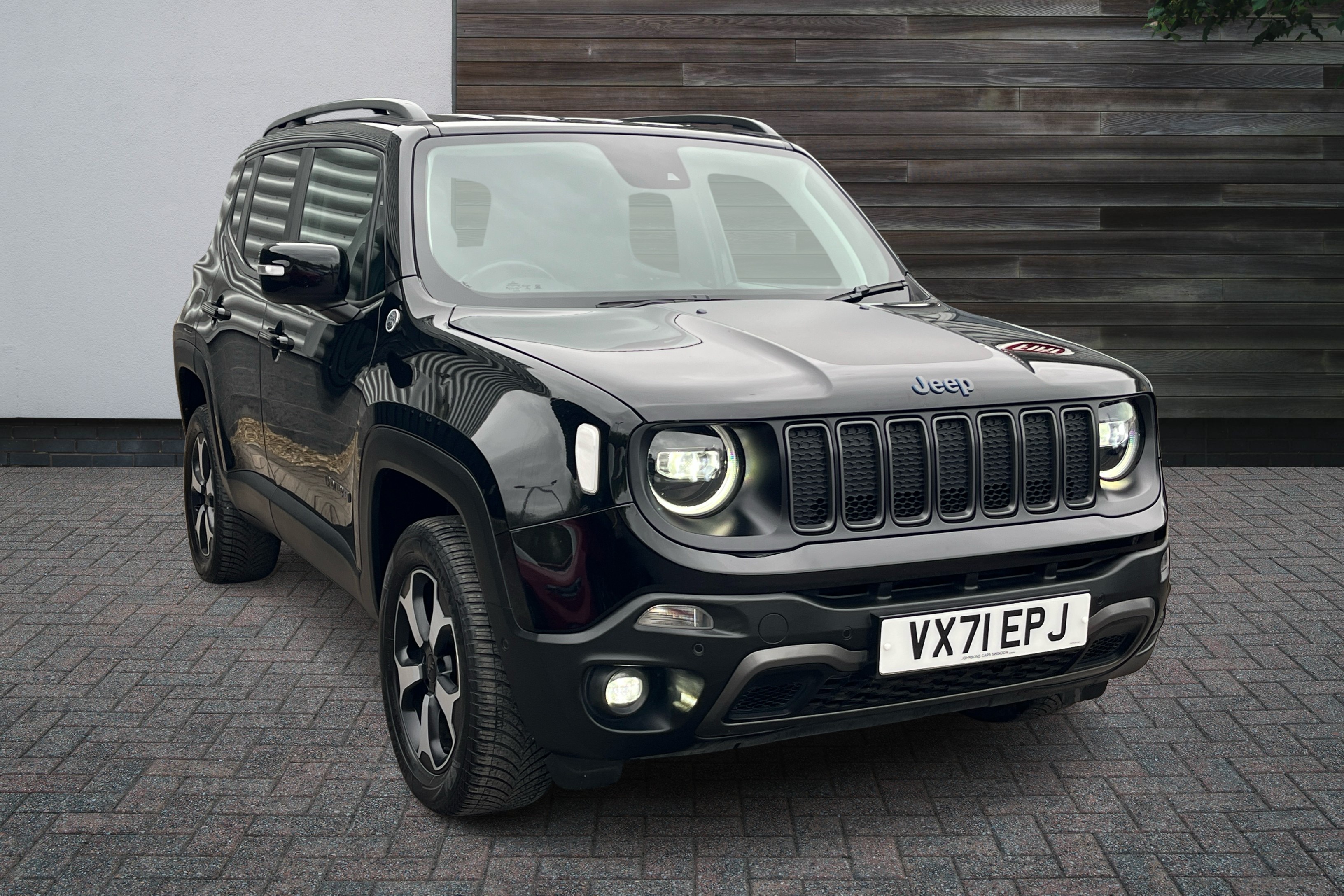 Main listing image - Jeep Renegade