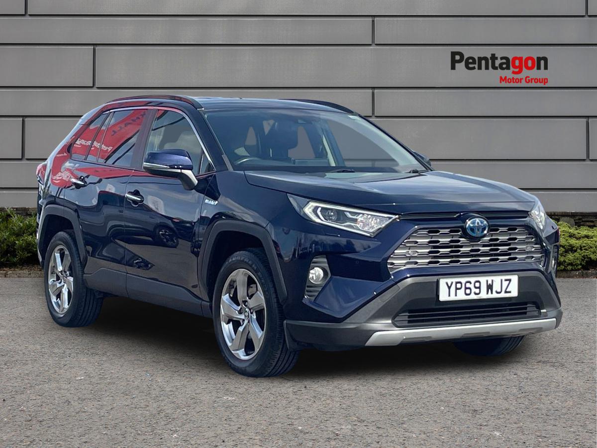 Main listing image - Toyota RAV4
