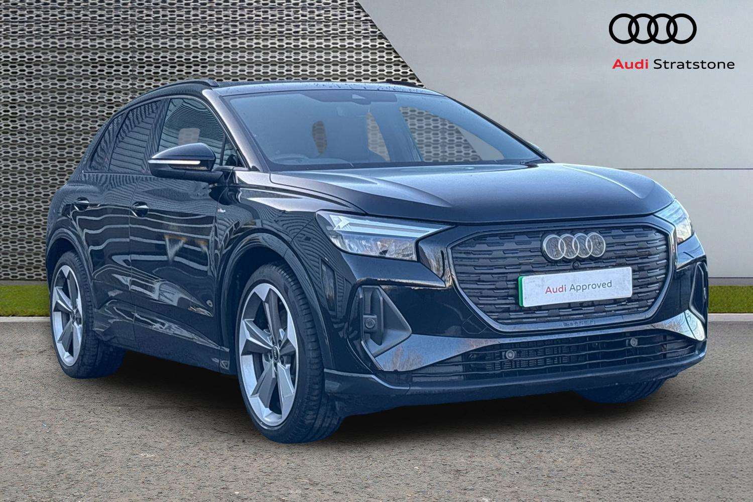 Main listing image - Audi Q4