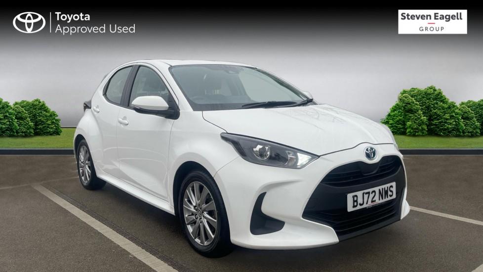 Main listing image - Toyota Yaris