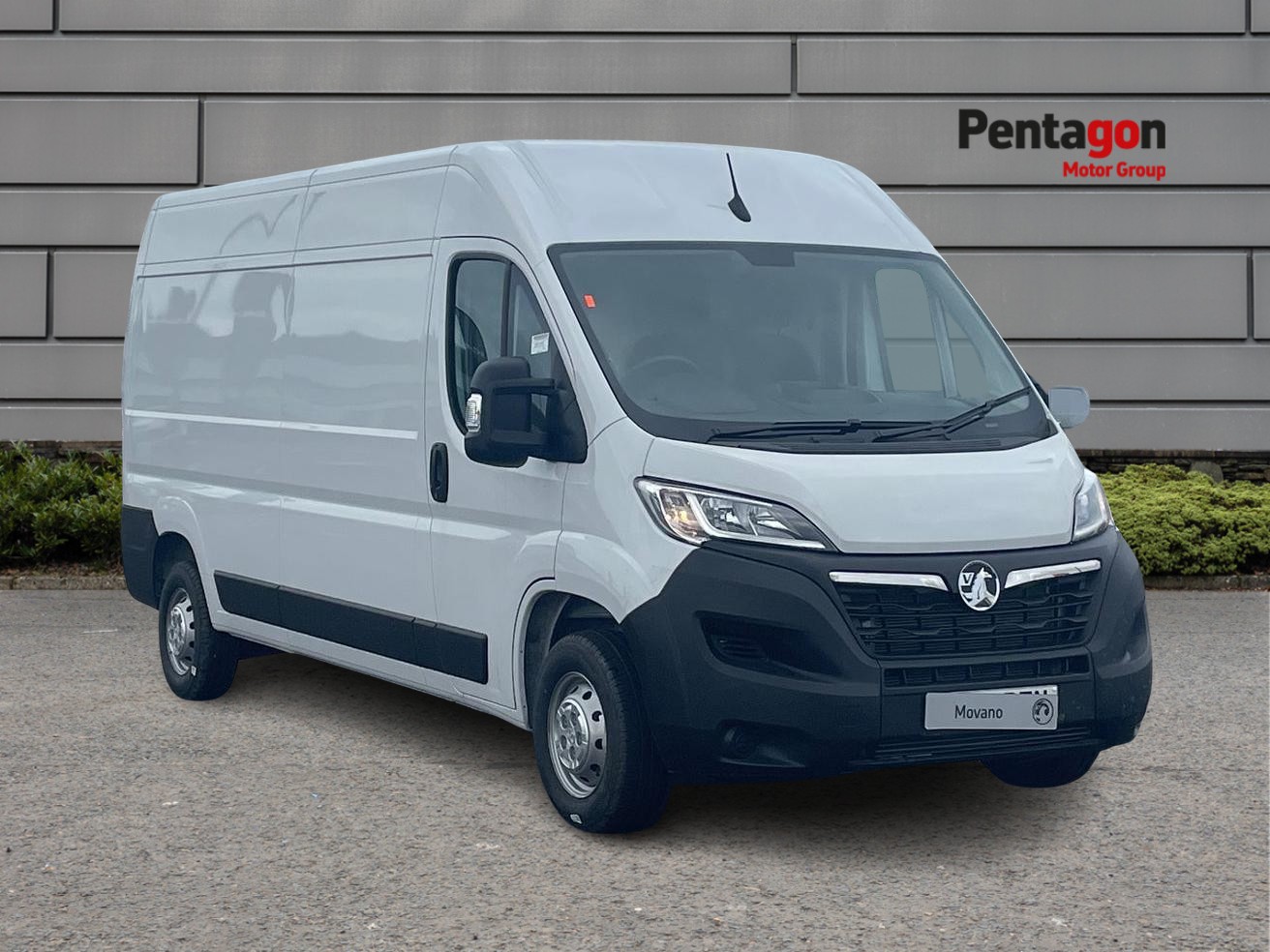 Main listing image - Vauxhall Movano