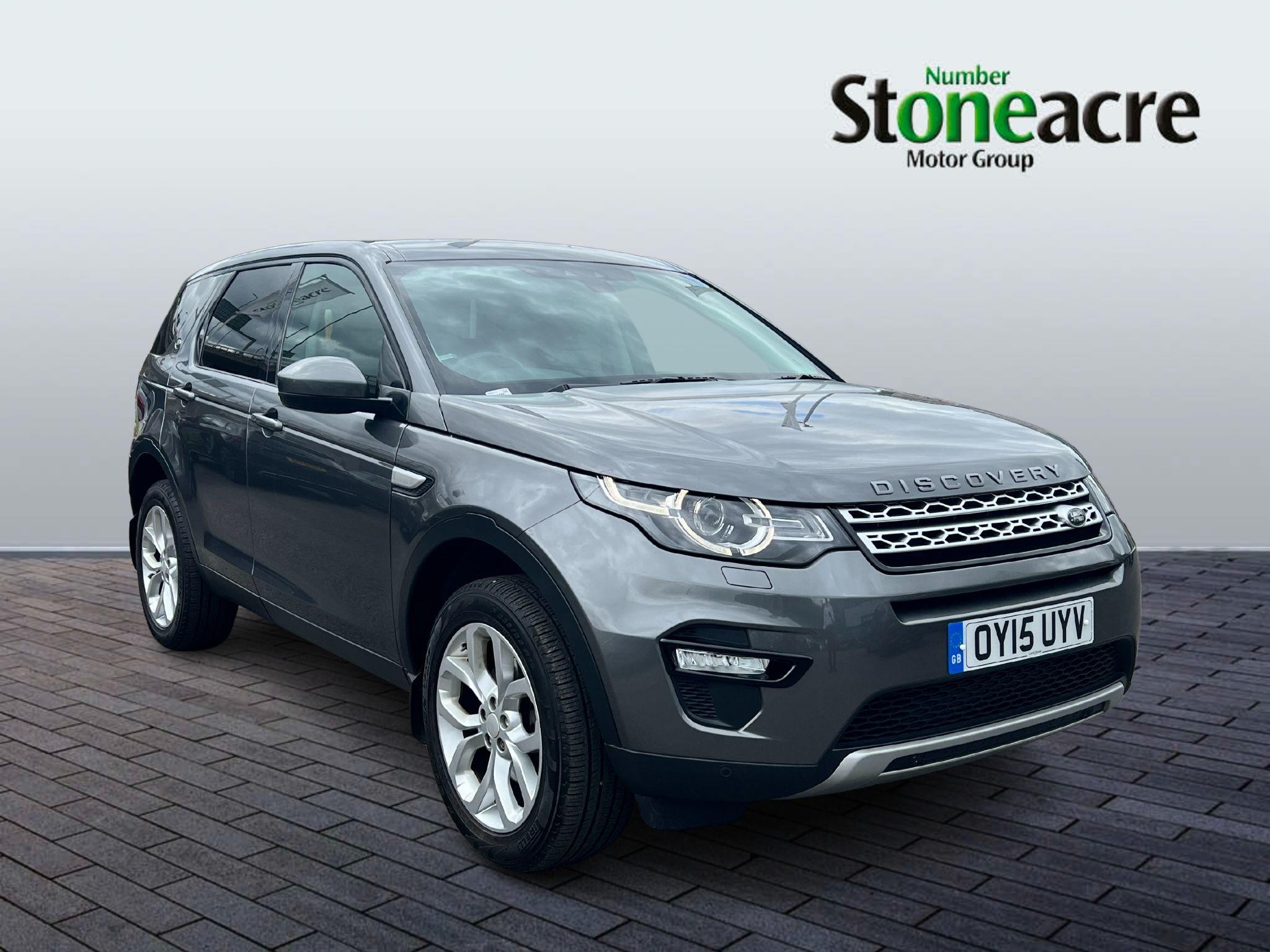 Main listing image - Land Rover Discovery Sport
