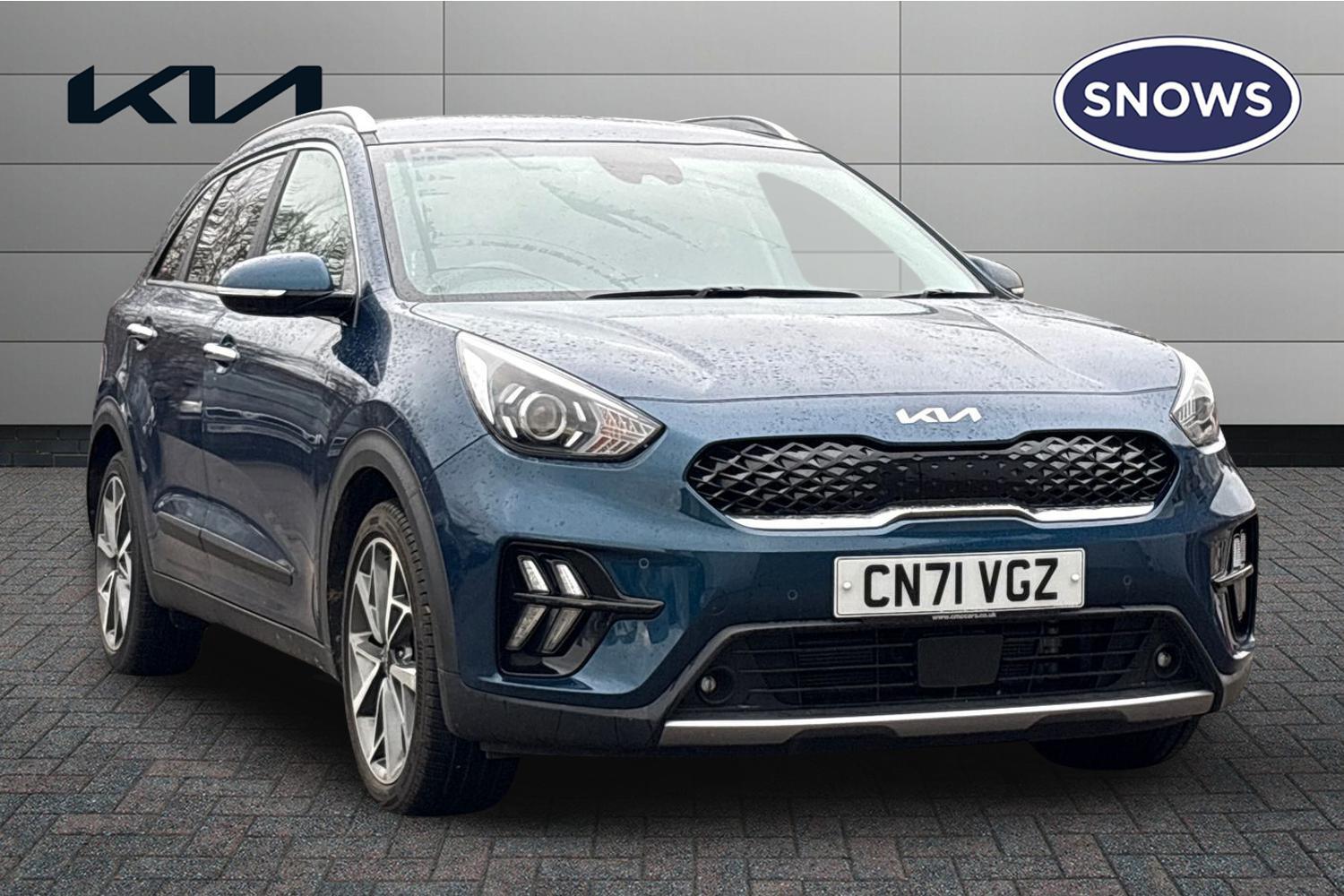 Main listing image - Kia Niro