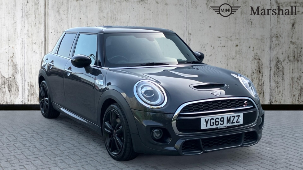 Main listing image - MINI Hatchback 5dr