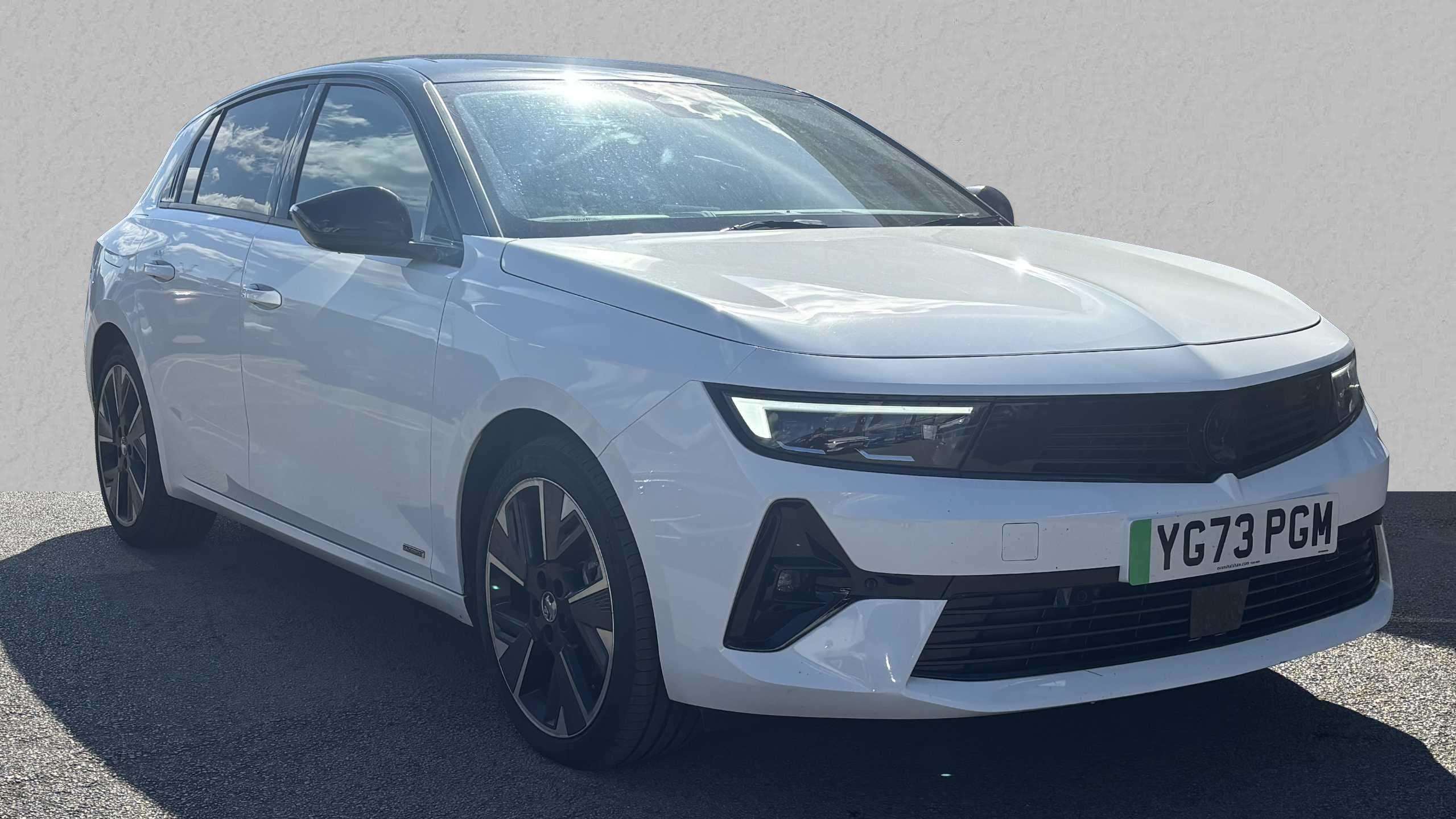 Main listing image - Vauxhall Astra