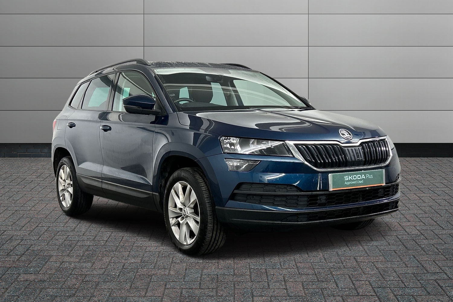 Main listing image - Skoda Karoq