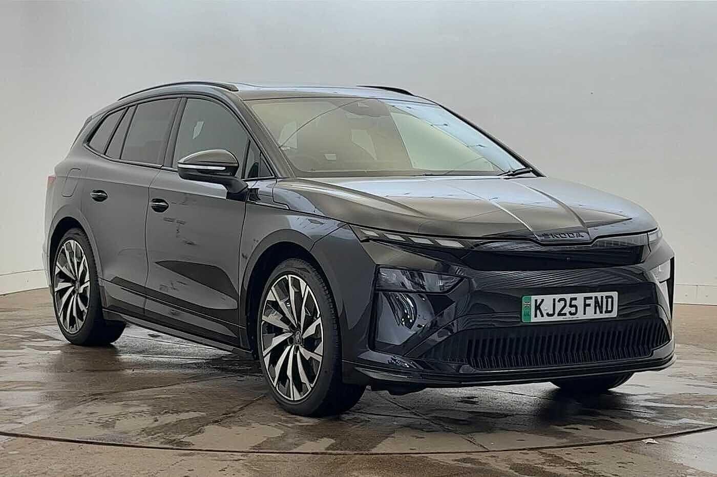 Main listing image - Skoda Enyaq