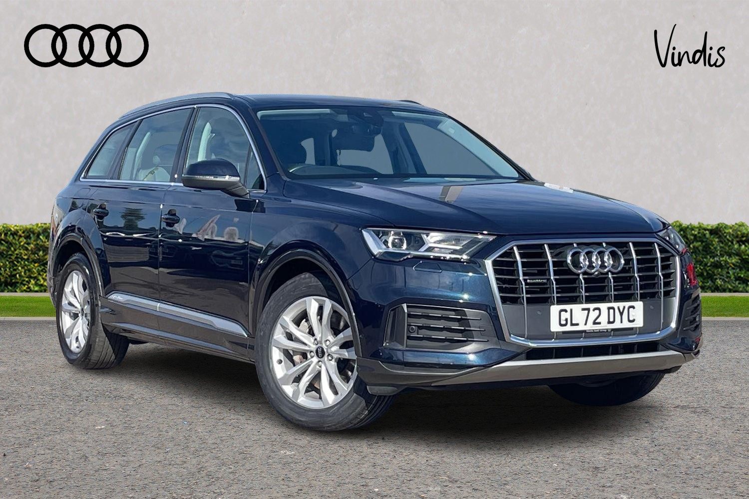 Main listing image - Audi Q7