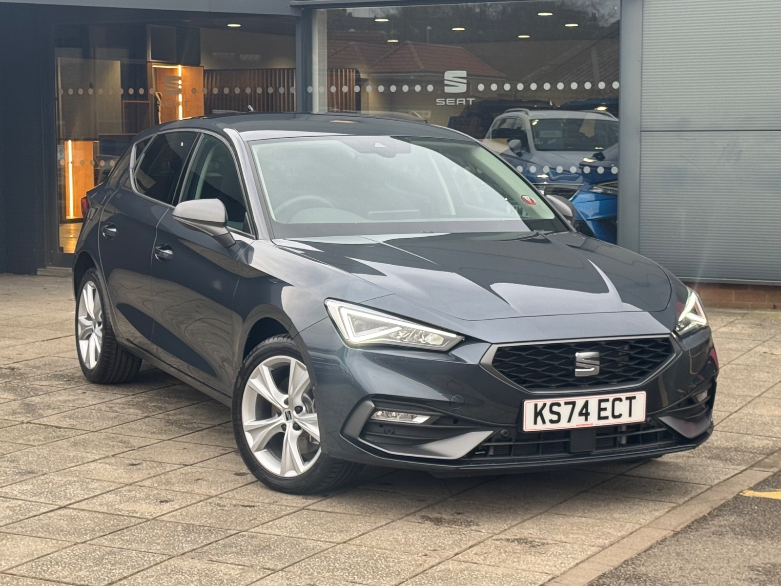 Main listing image - SEAT Leon