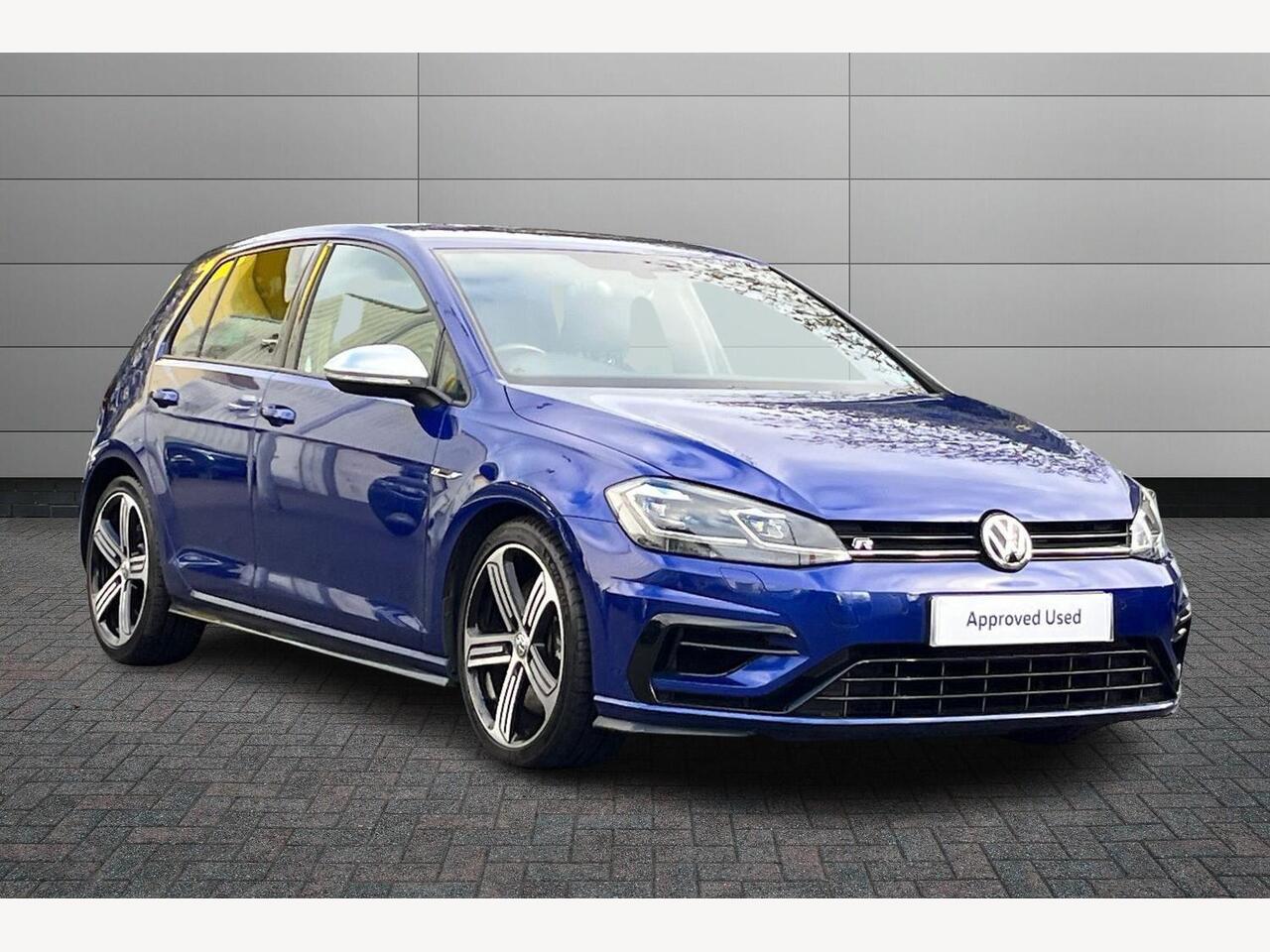 Main listing image - Volkswagen Golf R