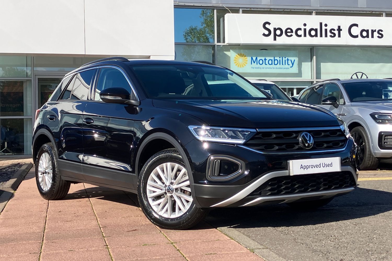 Main listing image - Volkswagen T-Roc